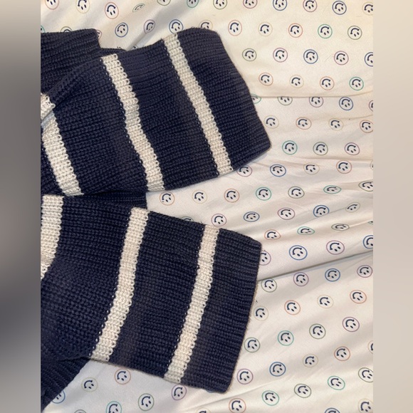 Women’s Gap knitted sweatshirt - Picture 5 of 5